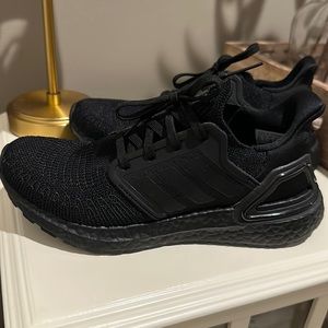 adidas ultraboost running & lifestyle shoes black size 61/2